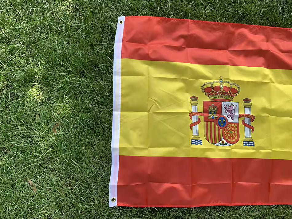 Bandera de España 90x150cm | Para Colgar con Orgullo